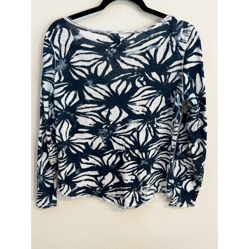 Lucky Brand Floral Top Women’s M Navy White Cotton Long Sleeve Boho - Picture 3 of 7